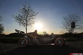 Wimmer RS改装KTM X-BOW GT迪拜黄金版图片