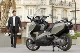 深度解析宝马摩托车城市出行专家~BMW C 650 GT图片