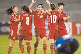 热身赛：中国女足8比0大胜越南 马晓旭梅开二度图片