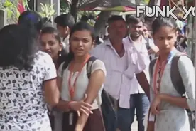 女子街头被陌生人强吻，路人竟是这种反应！视频封面