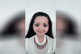 城里人新玩儿法，面瘫表演，走过路过的瞧一瞧，看一看