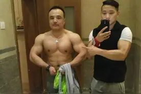 我是为健身而生，为肌肉而活图片