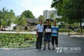 铜仁市高考理科状元杨栋 喜获清华大学录取通知书图片