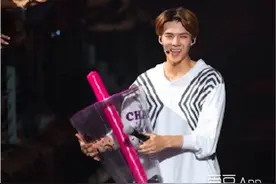 [EXO][盘点]160729 走哪儿吃哪儿！吃货团第9篇——世勋图片