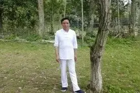 品读 | 春仔：小孩过年砧板响图片