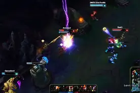 LOL惊呆路人时刻第6期，别人家酒桶和我们家酒桶的区别！图片