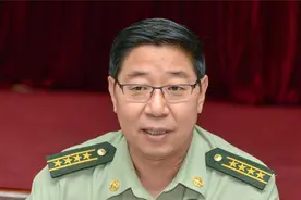 李清涛任武警山西省总队政委，华荣林任武警贵州省总队司令员图片