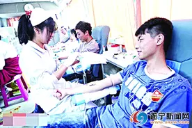 近期网络频现网友“求血”救亲人图片