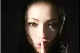 练瑜伽的妈妈最美图片