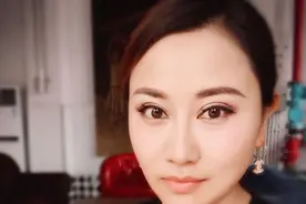 找一个喜欢的人，然后，假装自己没那么爱他图片