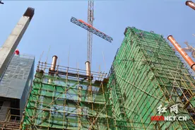 湘江欢乐城冰雪世界进入16米平台施工阶段图片