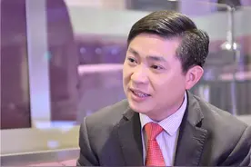 立强珠宝10周年店庆 董事长黄立强：有设计感的珠宝才有灵魂图片