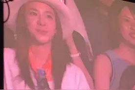 [2NE1][新闻]160730 Dara义气现身前辈epik high夏日小剧场公演图片