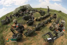 朱日和战报：“豹狼之争”八一凌晨打响图片