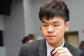 如果中国棋手柯洁PK“阿尔法狗”，终极人机大战你看好谁？图片