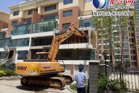 东方明珠70平方米违建被拆除图片