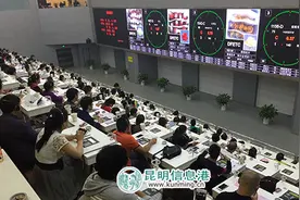 斗南花卉电子交易中心日拍卖量突破百万枝图片