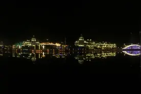 有一种夜景，叫做中天·未来方舟图片