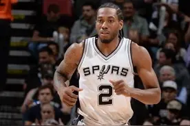 NBA里的莱昂纳德 自从认识还未发现他笑过图片