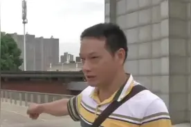 长沙浏阳河风光带：少年骑车兜风，遭钢板“伏击”视频封面