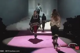 2015-2016秋冬时装周 DSQUARED2服装设计图片