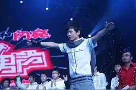 张杰的十年“杰”作图片