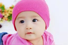 孩子太过顽皮，父母揪过来就是一顿暴打图片