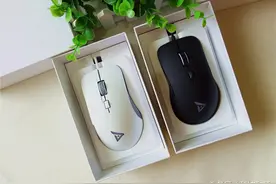 玩LOL必备神器，极致手感钛度鼠标上手体验！图片