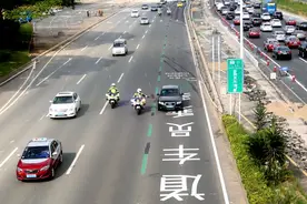 深圳“治堵”新招：轿车内有两人就可走专用道，可全国推广吗图片