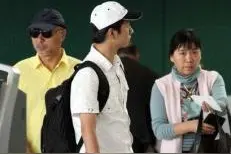 62岁陈佩斯和老婆相濡以沫的人生 26岁儿子留学归来已成家图片