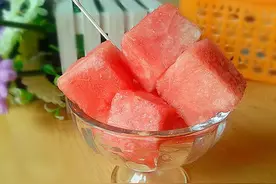 高颜值秒杀一切外售的水果味冰棒图片