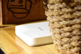 荣耀盒子Pro，不仅有4K，独特的智能语音让人眼前一亮图片