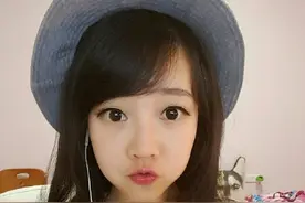 盘点人美声甜的女主播：冯提莫唱神曲《小鸡哔哔》图片