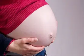 宝妈育后结扎再做复通术，何止是为了生男孩，要的是女人的尊严图片