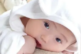 八个月的孕妇 口吐白沫抽搐并神志不清 急图片