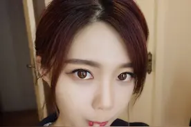 面部痘印总是去不掉,教你如何遮盖痘印图片