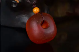 要想破解做旧老蜜蜡这个谎言，就得从这三方面入手！图片