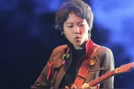 窦靖童：承认出柜，责任在于王菲？图片