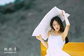 20句唯美的句子：如果有一天，你说爱我，我会告诉你，我在等你图片