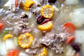 冬瓜炖排骨图片