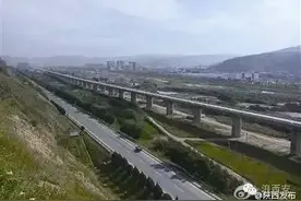 西安到西宁明年将通高铁 你与青海湖只差四个半小时图片