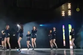 巅峰时期的少女时代有多厉害？连超人气女团Tara也不得不认输视频封面