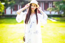 夏日轻妆上阵，清新冻龄美肌“妆”出来图片
