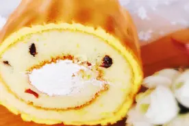 蔓越莓虎皮蛋糕卷图片