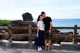 山航客舱部鲁雁乘务组乘务长王玎：不负时光不负爱图片