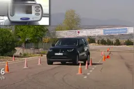 路虎发现和奥迪Q5的麋鹿测试，看看操控性如何