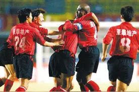 2007年中超夺冠的长春亚泰有多强？图片
