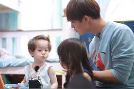 短发Jackson鲜萌登场，今晚20点腾讯视频《放开我北鼻》图片