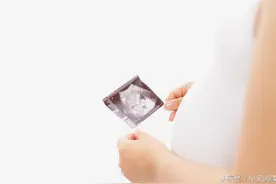 怀孕多久可做B超图片