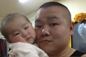 岳云鹏女儿近照 小姑娘已经开始逆袭了图片